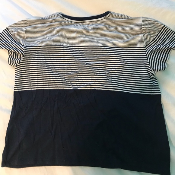 Navy striped semi cropped tee - Picture 2 of 2